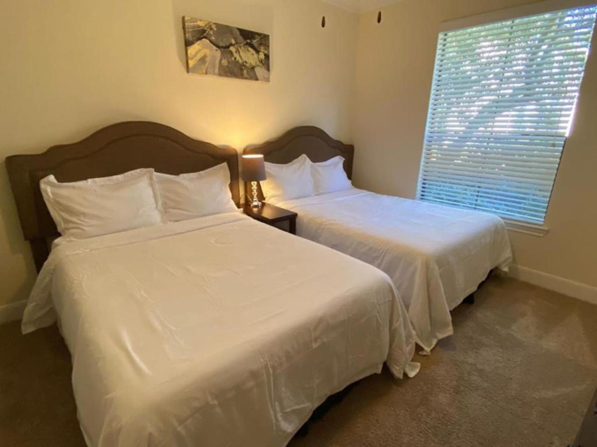 Luxury Fully Furnished Apartments By Nasa And Kemah Boardwalk Houston Room photo